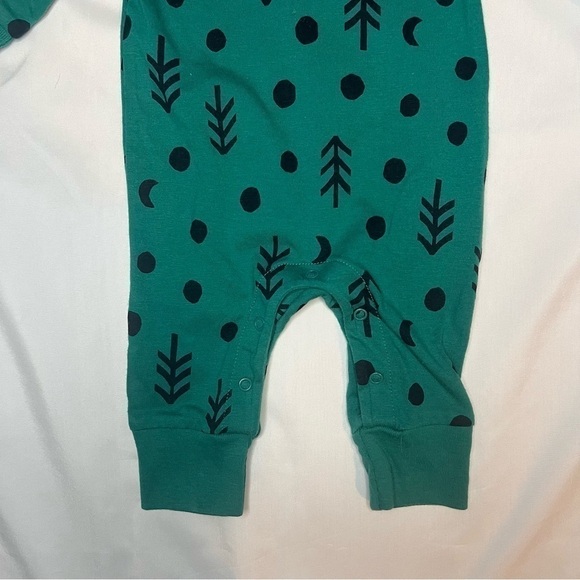 Set of Two Baby Cat & Jack Long Sleeve Jumpsuits in Size Newborn - Picture 5 of 16